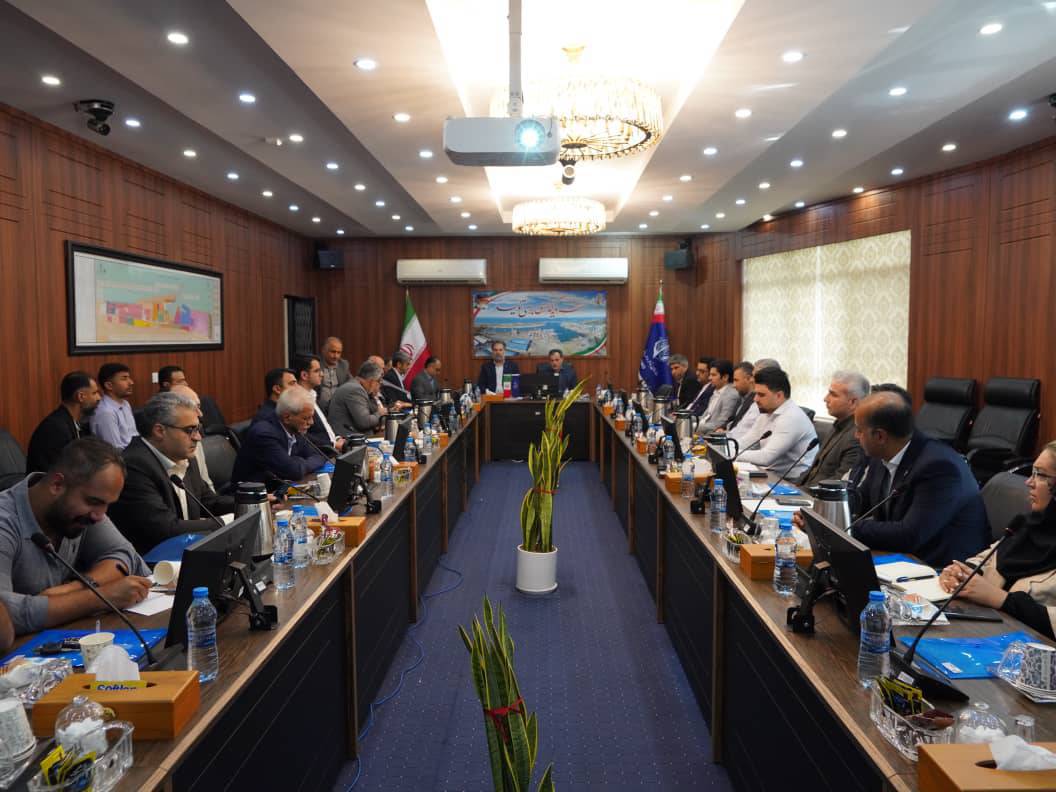 حضور نمایندگان راه آهن حمل و نقل در نشست تخصصی توسعه حملونقل ریلی در بندر امیرآباد